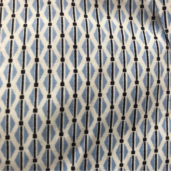 Talbots Petites Button Up Classic Blouse Sz. 2P Blue Striped/Diamond Print LS - Picture 3 of 5